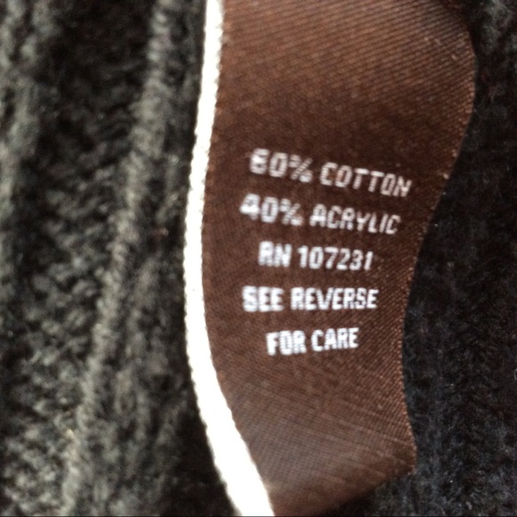 Sweater - Picture 7 of 7